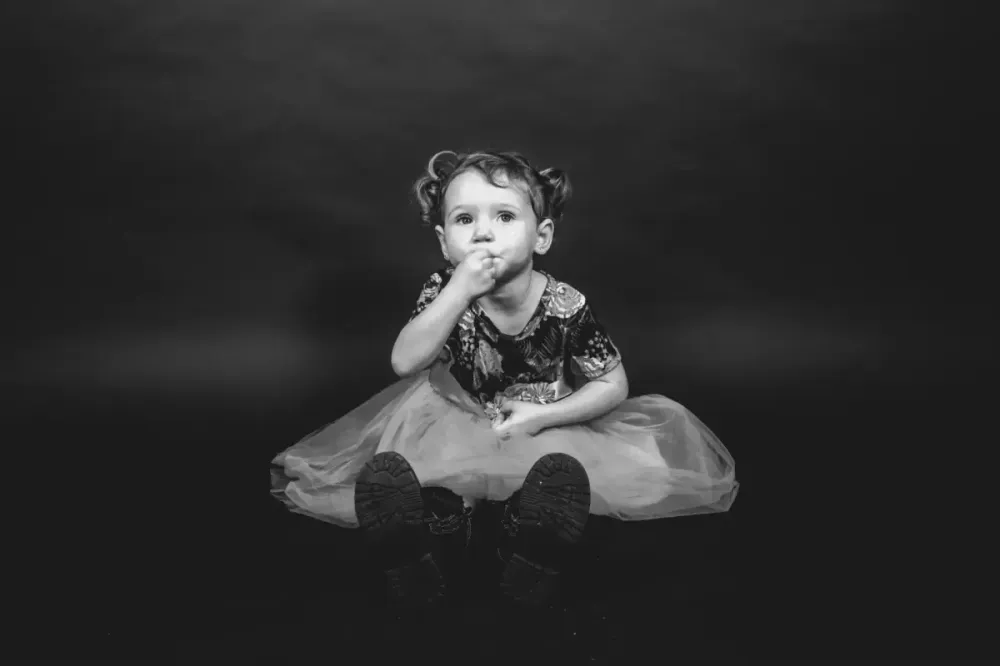 patrick-payet-enfant-sance-regard-curieux.jpg