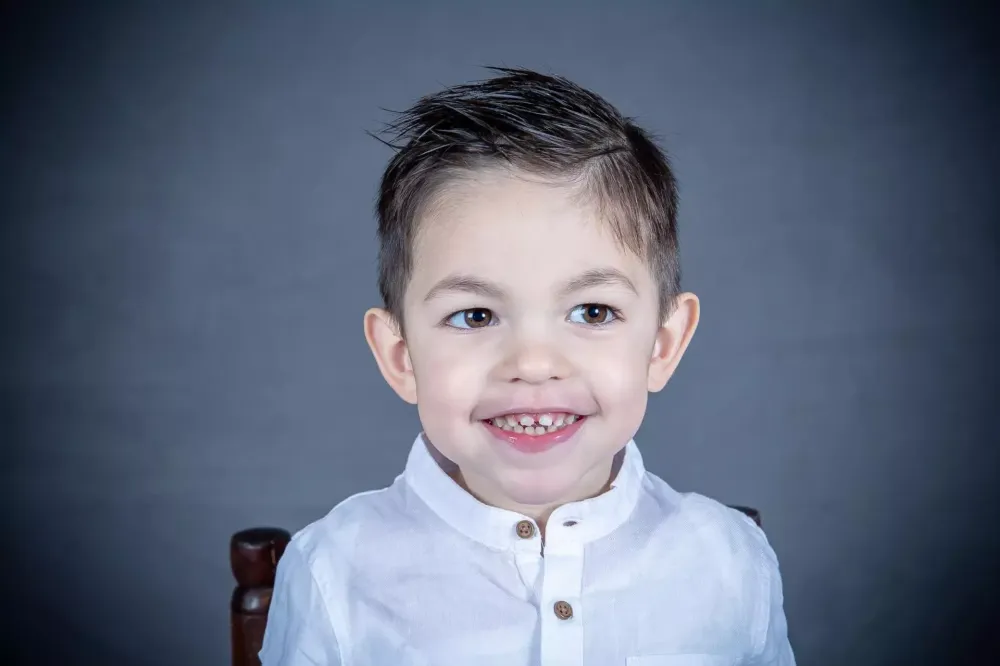 patrick-payet-enfant-sance-yeux-ronds.jpg