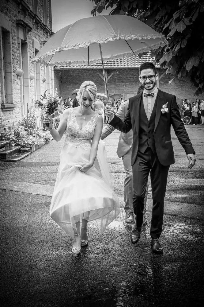 mariage-champetre-table-fleurs.jpg